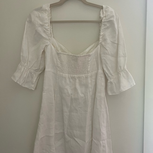 aritzia stanza linen dress - Picture 3 of 5